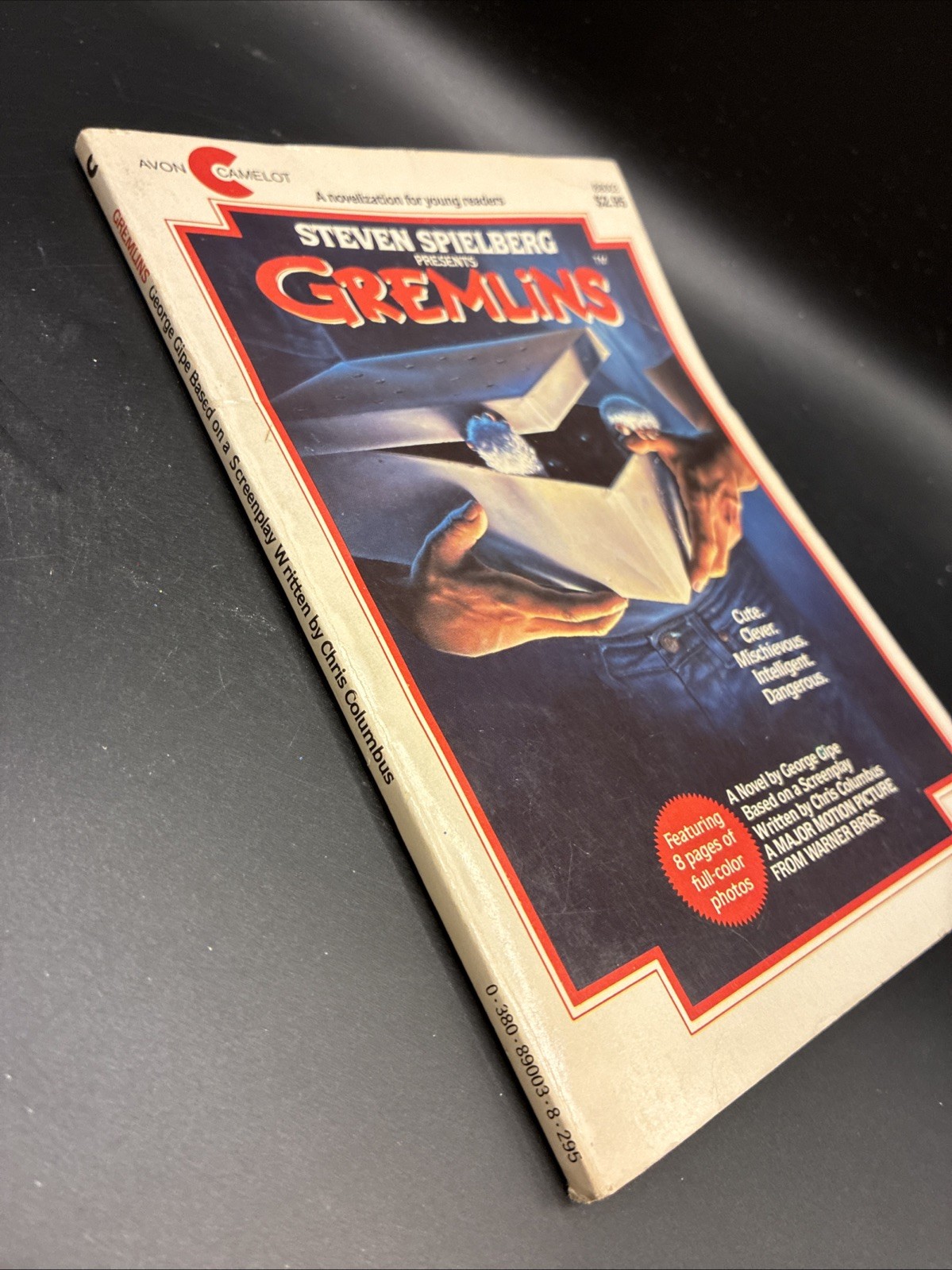1984 Steven Spielberg Presents GREMLINS 1st Printing Ed Avon Camelot Paperback