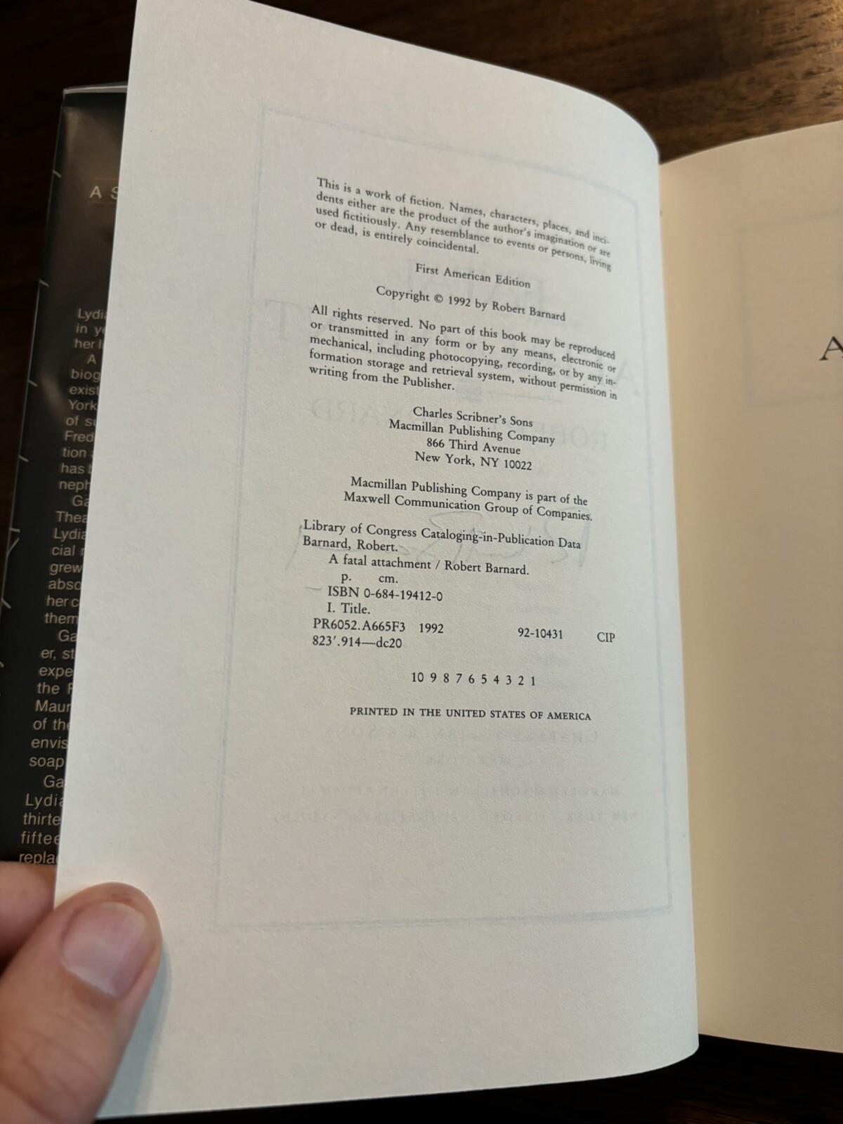 SIGNED A Fatal Attachment Robert Barnard 1st Printing Edition 1992 HCDJ