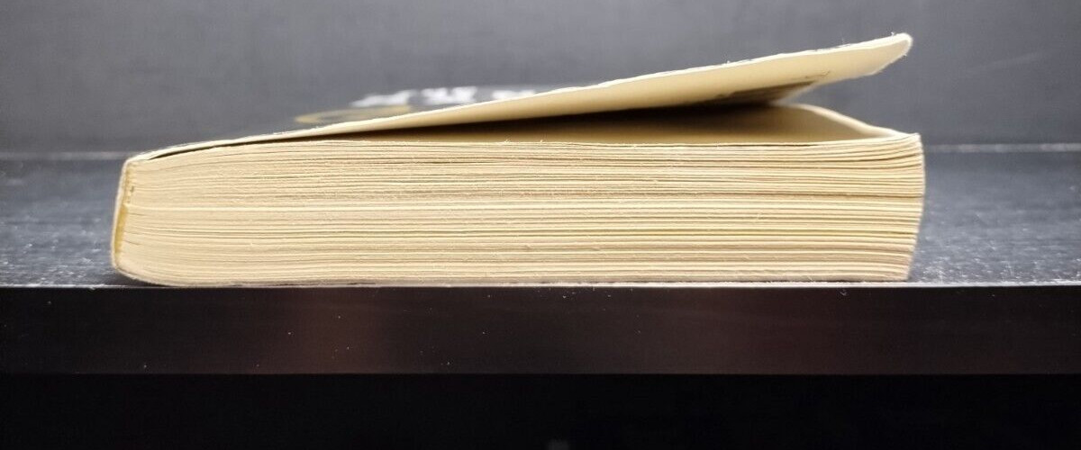 The Hunger Games – Suzanne Collins – 2010 Scholastic – Young Adult Fiction / Dys