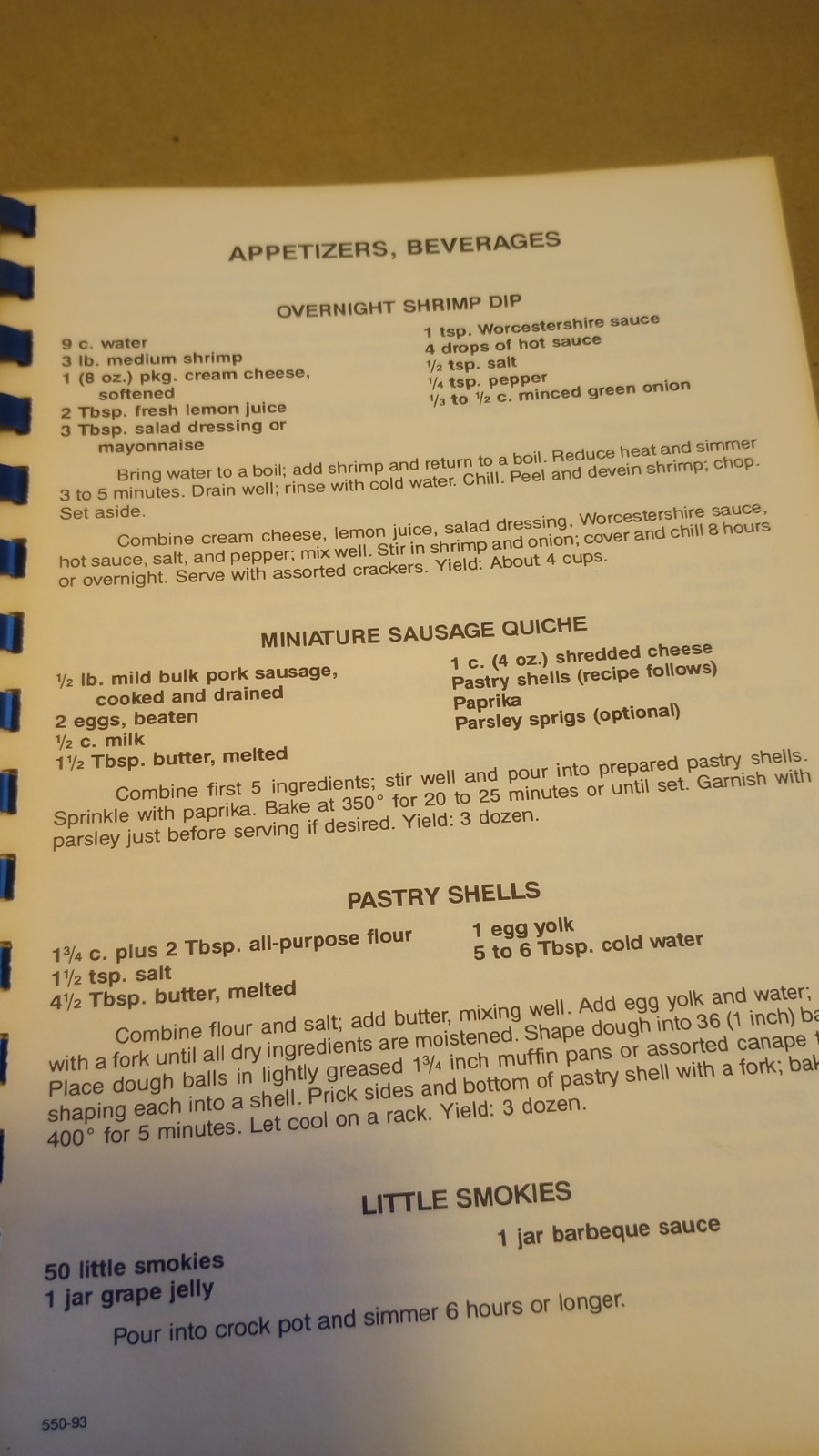 1993 “Sunday Dinner at Grandmom’s” Cookbook by Christel Ellis – 112+ Pages