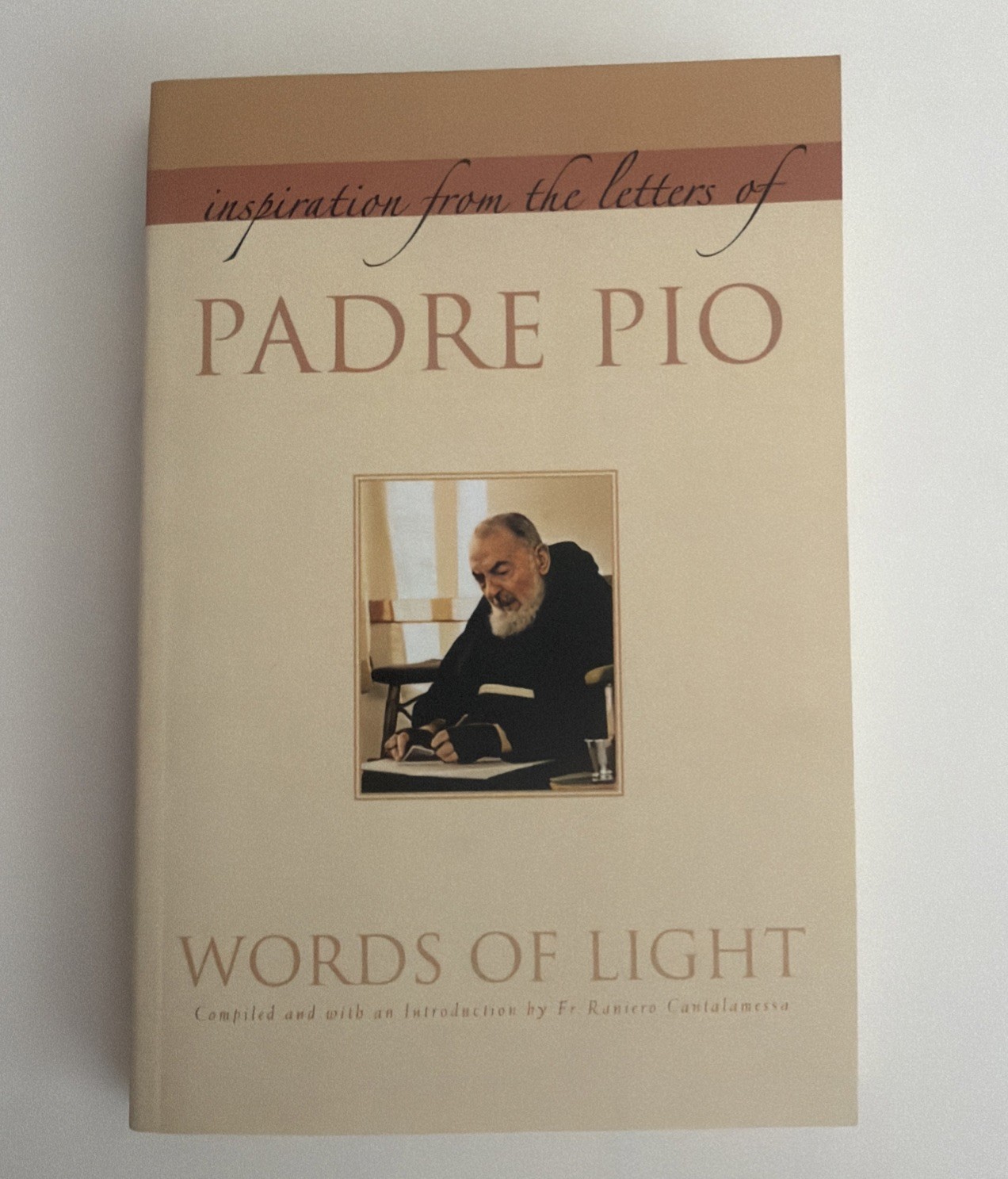 Words of Light: Inspiration From the Letters of Padre Pio by Padre Pio
