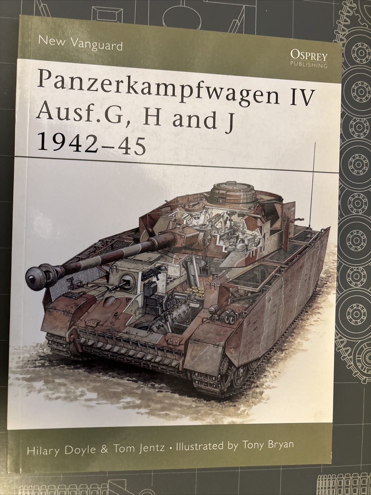New Vanguard Ser.: Panzerkampfwagen IV Ausf. G, H and J 1942-45 by Hilary Doyle