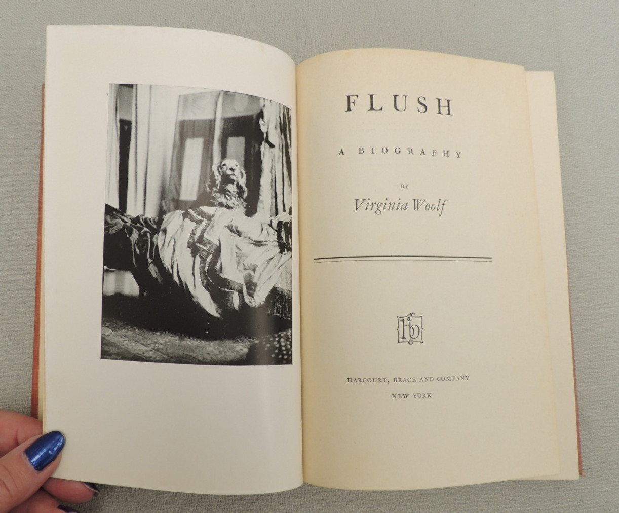 FLUSH: A biography ~ Virginia Woolf ~ Vintage 1933 HC 1st Edition Later Print