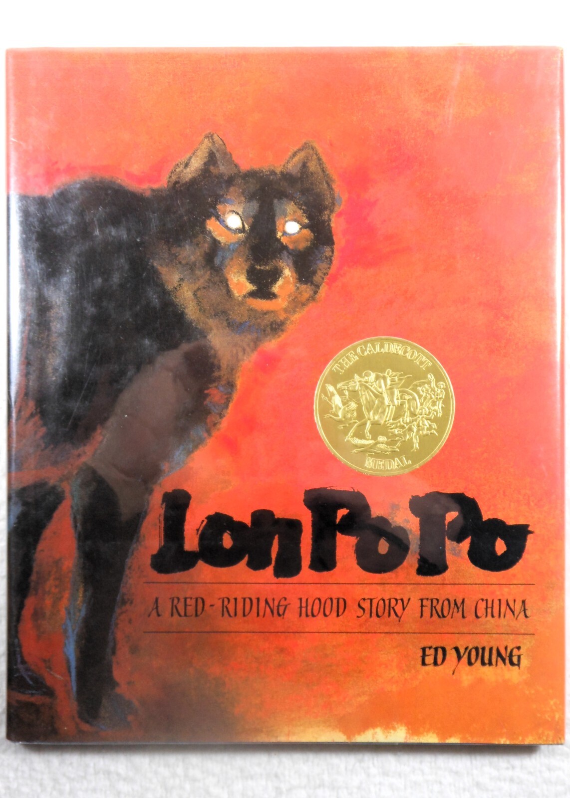 LON PO PO: A Red-Riding Hood Story from China – Ed Young (SIGNED 1989 Hardcover)