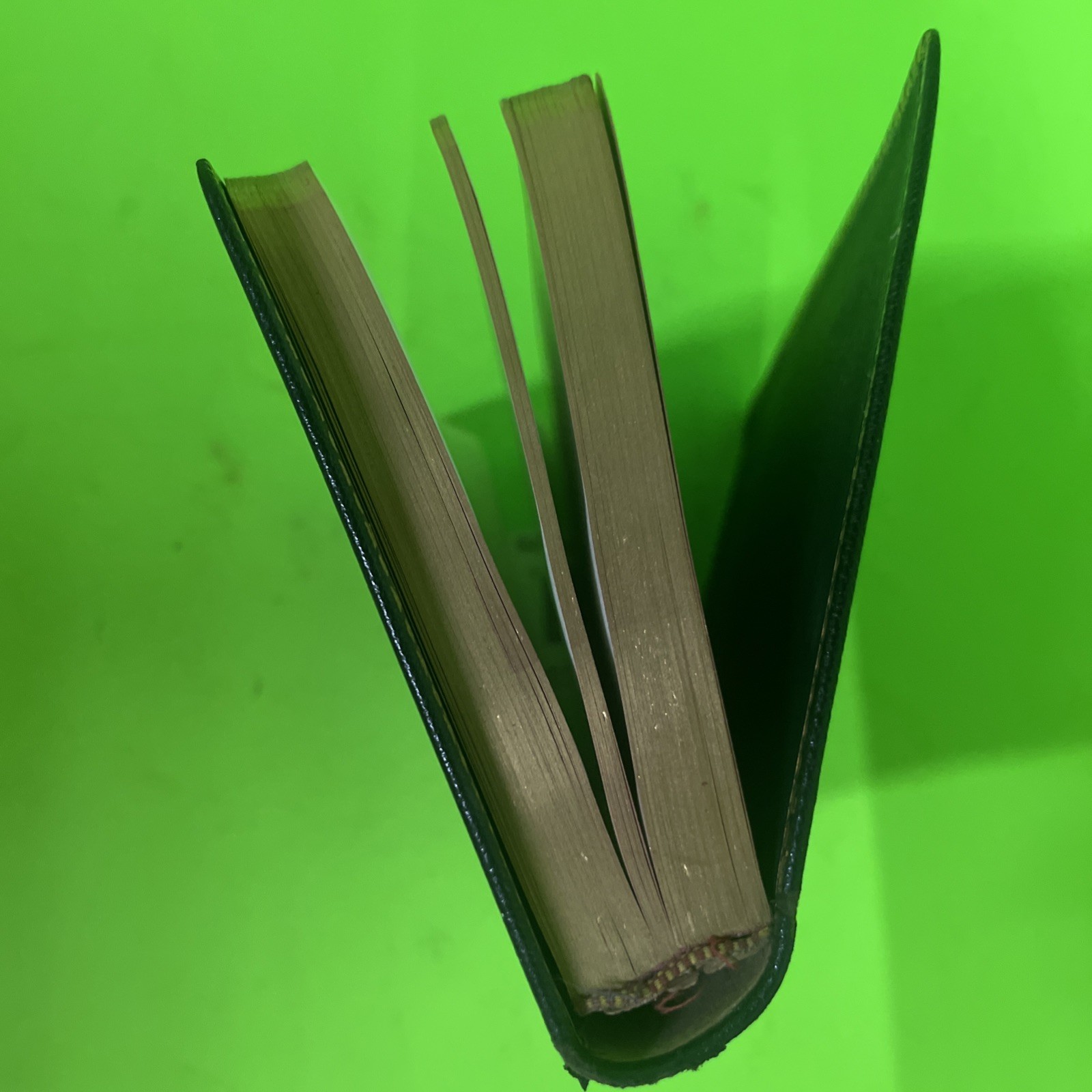 The New Testament by Catholic Scholars 1941 Victorian Cover