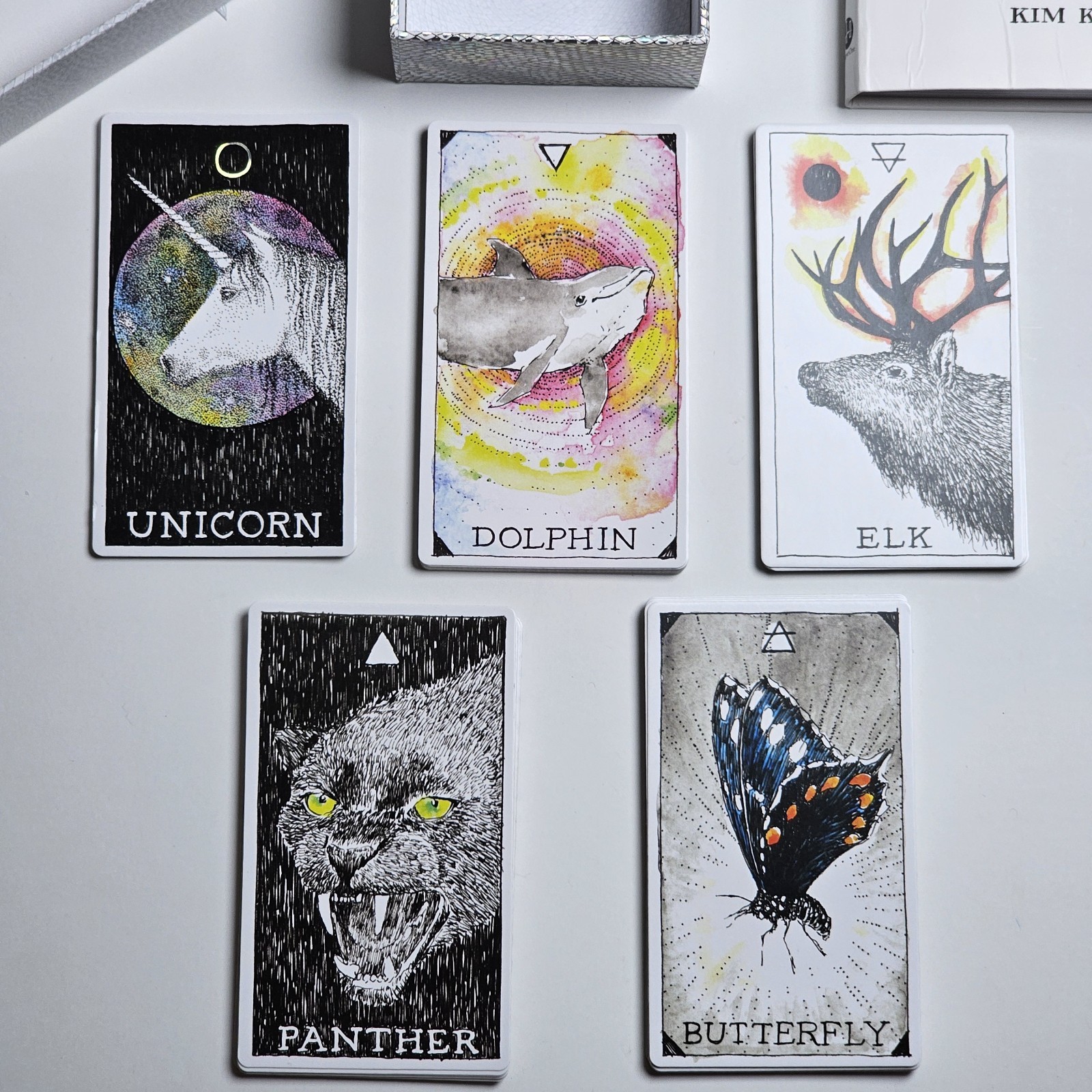 The Wild Unknown Animal Spirit Deck Kim Krans 63 Cards, Guidebook Box Set Used