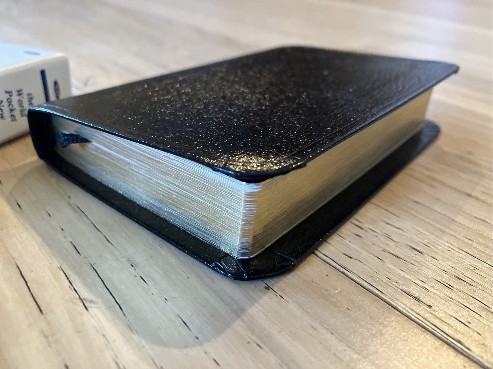 Vintage World Pocket New Testament Psalms Bible KVJ Genuine Bonded Leather M89