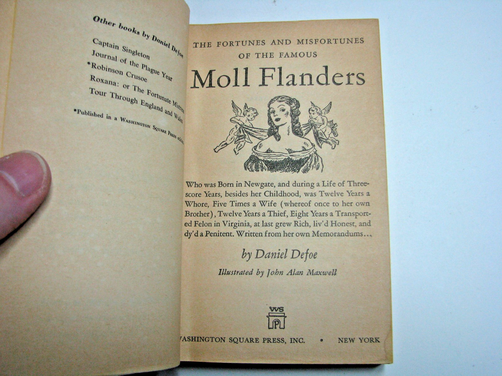 Vintage Moll Flanders Illustrated Defoe 1962 Washington Square Press Paperback