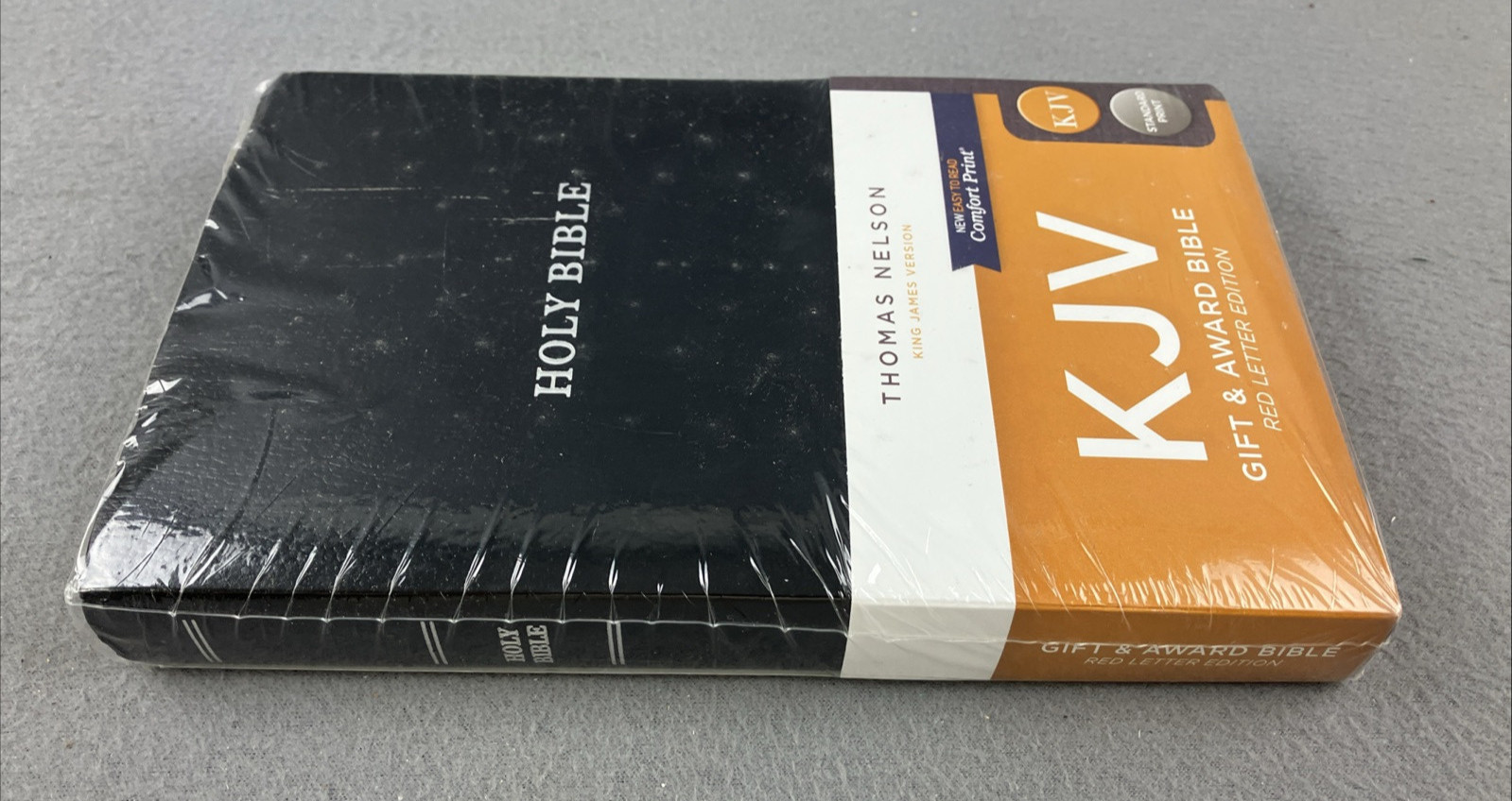 KJV Holy Bible: Gift and Award, Black Leather-Look, Red Letter, Comf (Paperback)