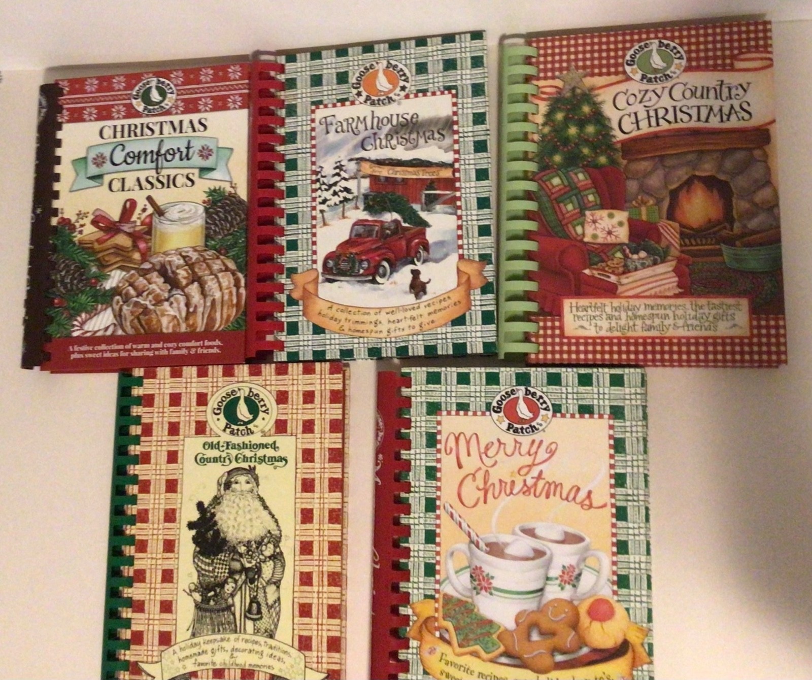 Lot of 5 Gooseberry Patch Christmas Books Merry, Farmhouse, Old-Fashioned, Cozy