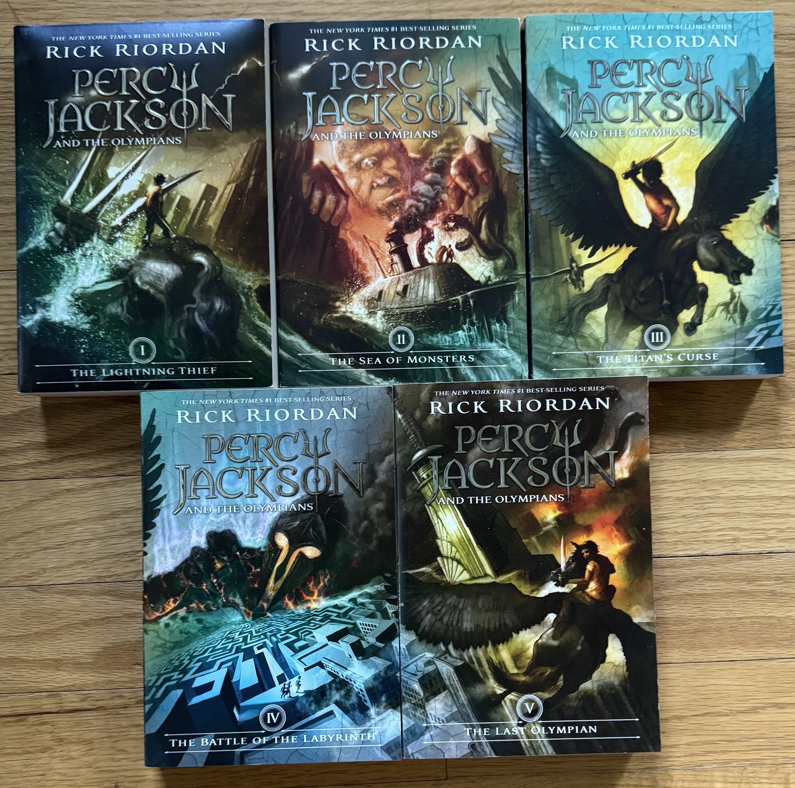 Complete Series Box Set PERCY JACKSON 1-5 Rick Riordan Lot