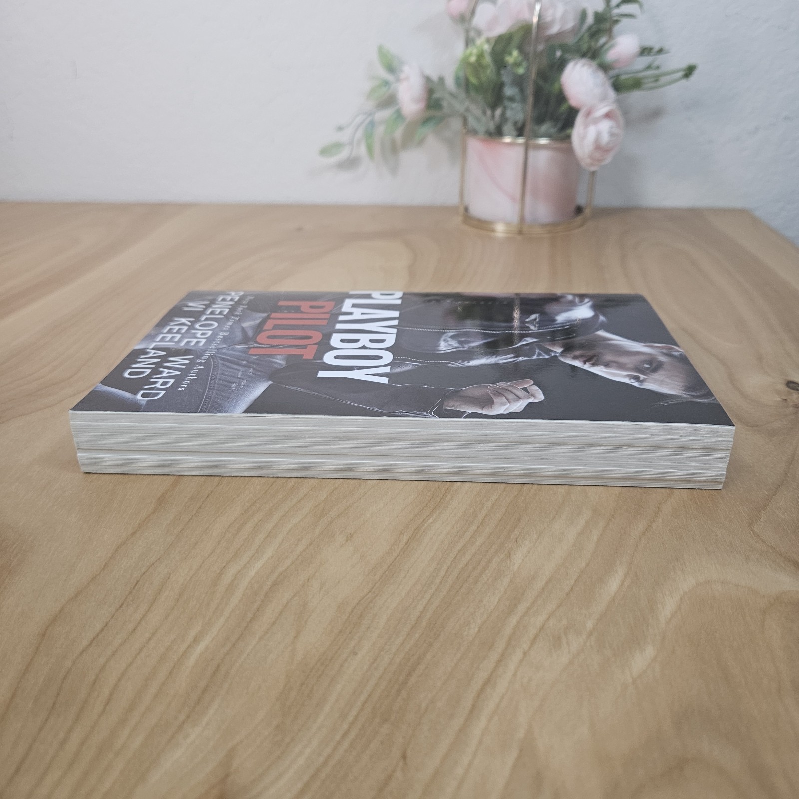 Playboy Pilot by Vi Keeland and Penelope Ward (2016, Trade Paperback) SIGNED