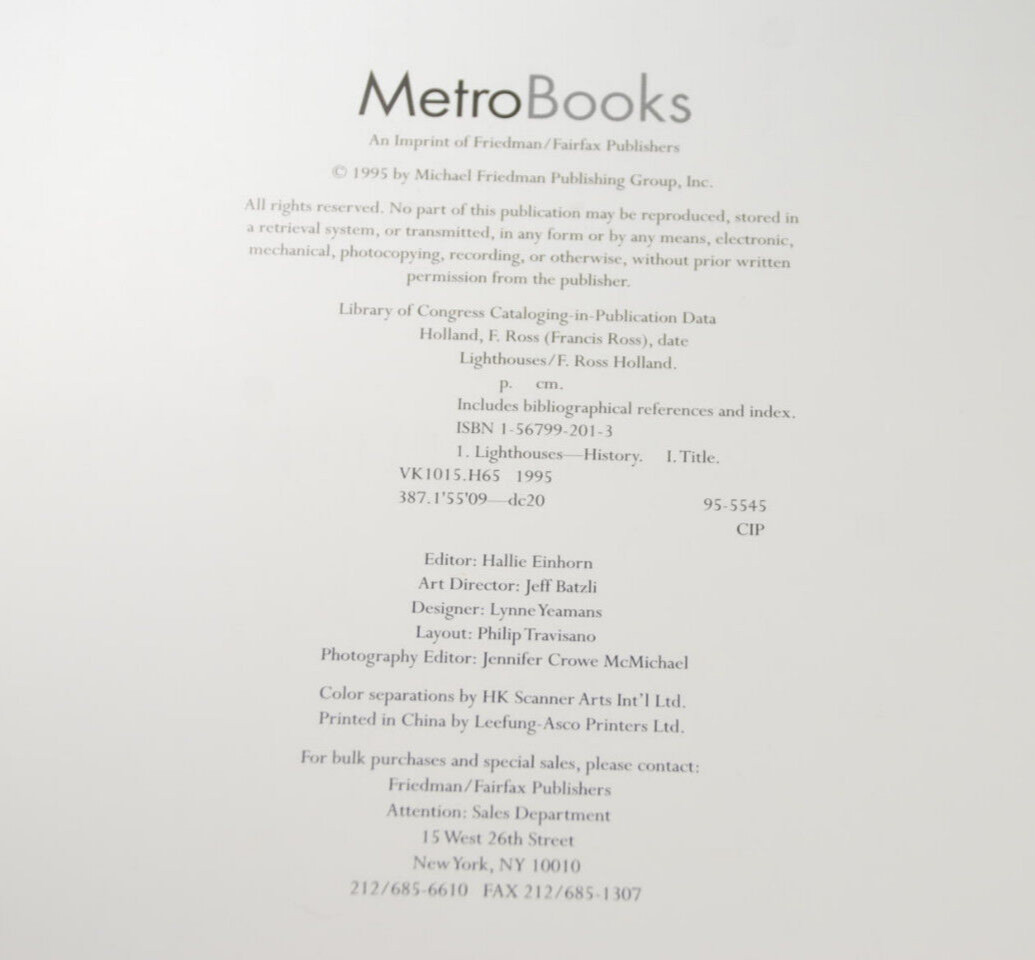 Lighthouses LARGE 12.5 x 11 in HARDCOVER by F. Ross Holland – 1995 Metro Books