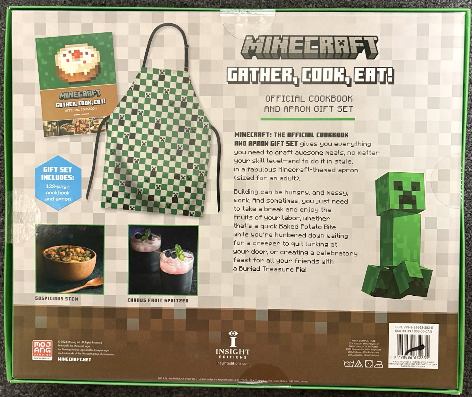 Minecraft: The Official Cookbook and Apron Set