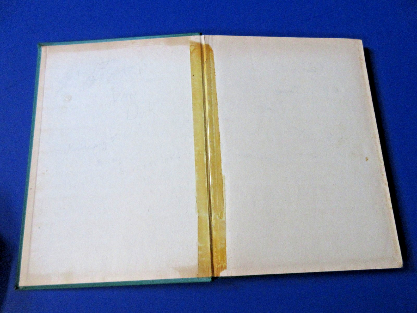 Vintage Stamp Book Album 16 Pages 7″ x 10″
