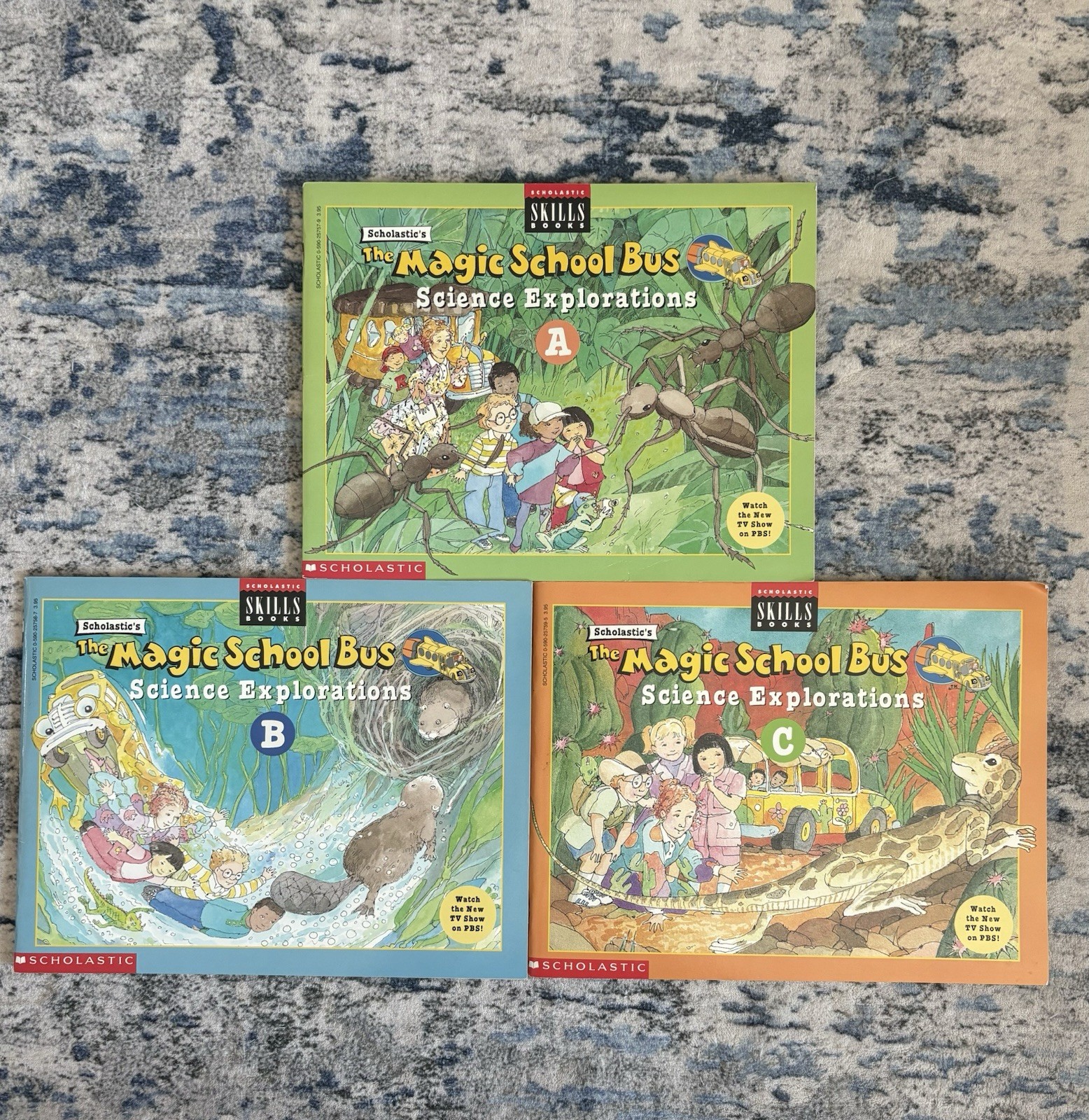 Magic School Bus Vintage Science Books Joanna Cole Bruce Degen PBS Lot of 24