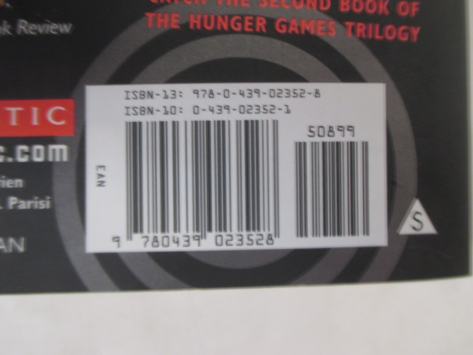 Hunger Games (Hunger Games, Book One) by Suzanne Collins (2010, Trade Paperback)
