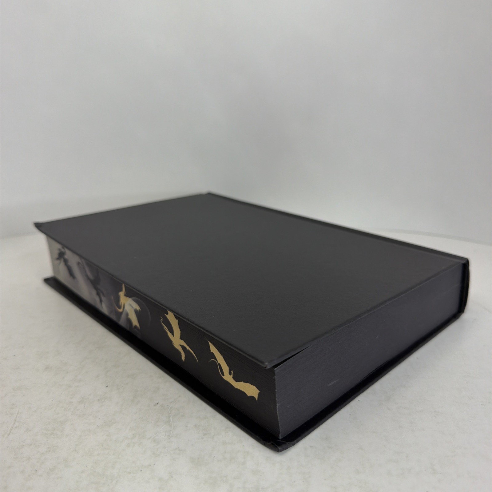 Onyx Storm Rebecca Yarros Deluxe Limited Edition Hardcover w/ Dust Jacket SIGNED