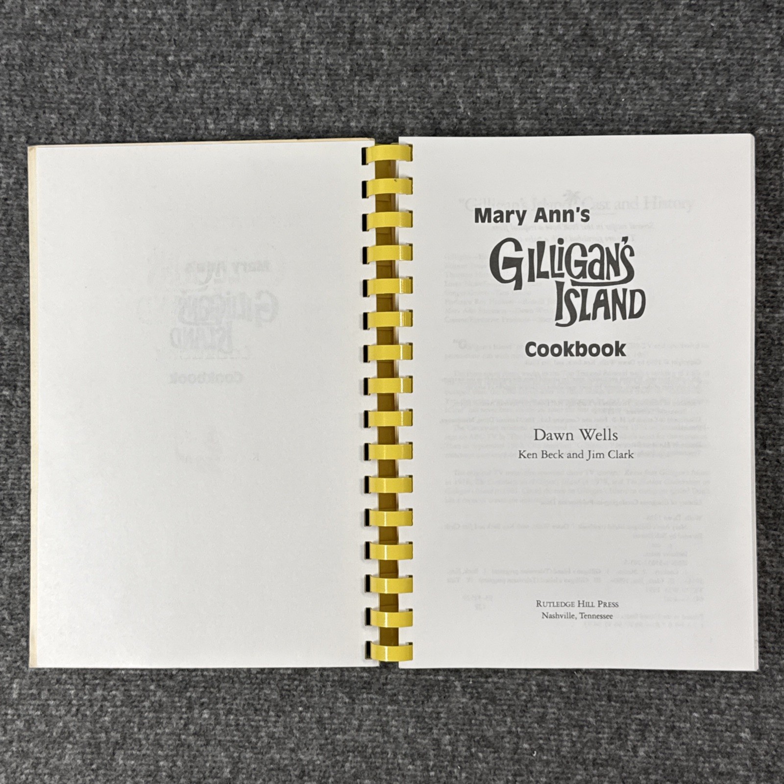 MARY ANN’S GILLIGAN’S ISLAND COOKBOOK By Dawn Wells, Jim Clark & Ken Beck