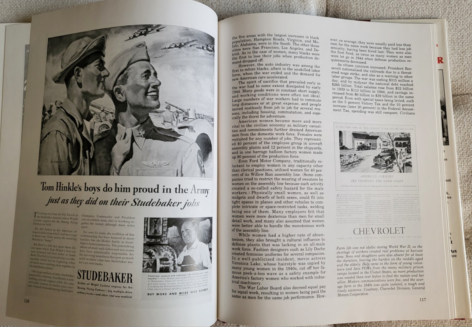 🚨**SIGNED** Detroit Goes to War: The American Auto Industry World War II *NEW*