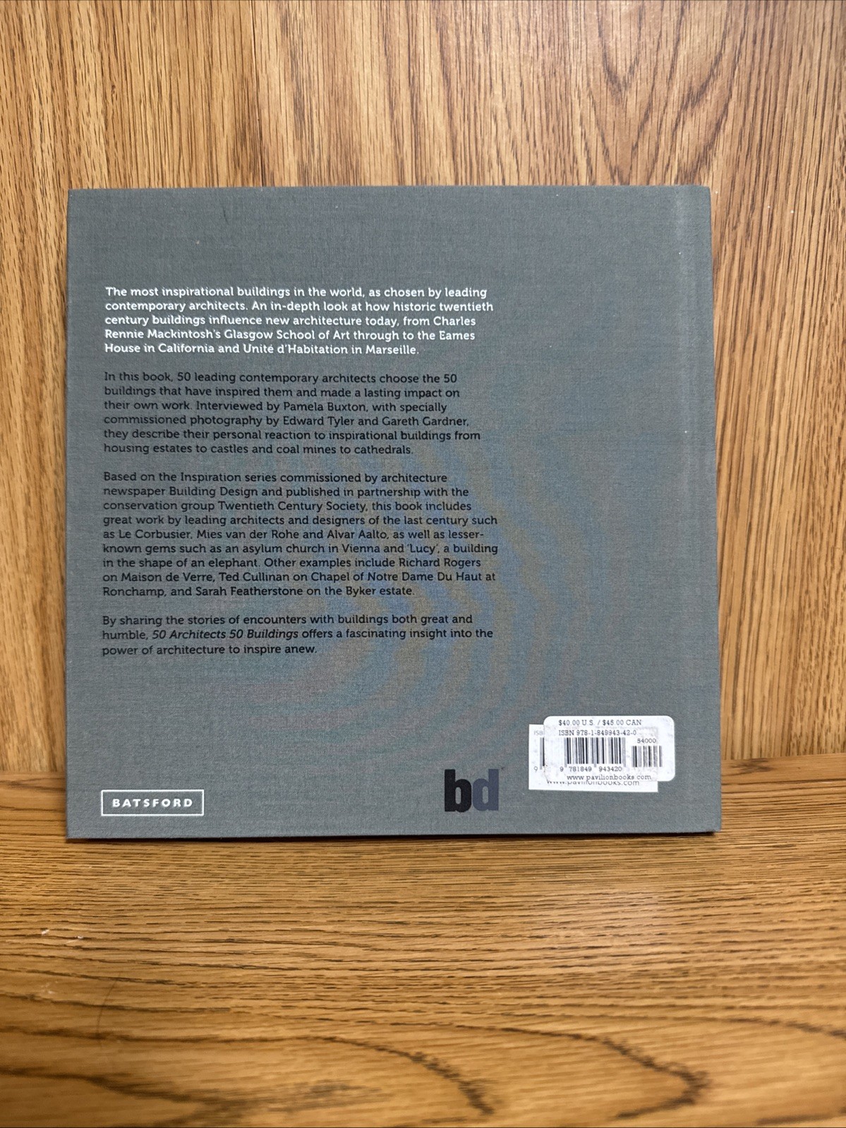 50 Architects 50 Buildings: The buildings th… by Twentieth Century So Hardback