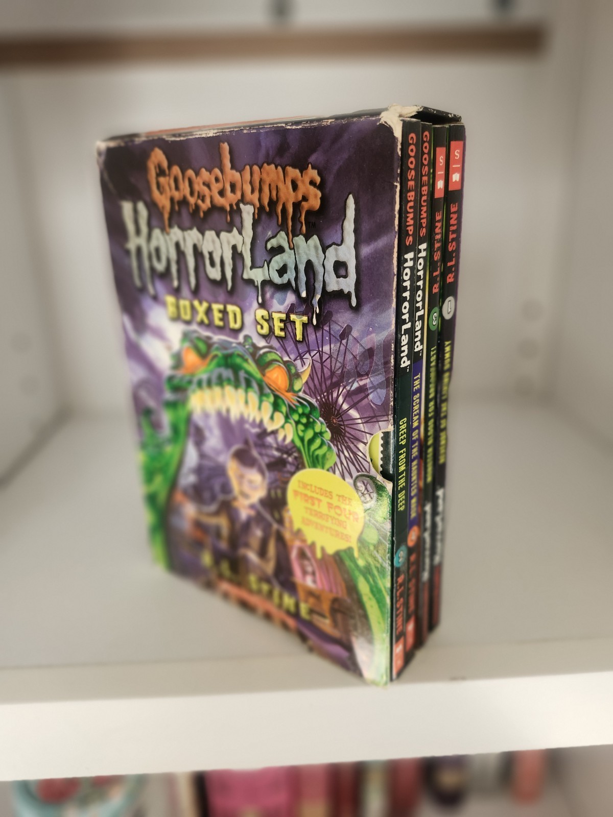 Goosebumps R.L. Stine Scholastic Lot Of 24 Vintage Horrorland Reprints