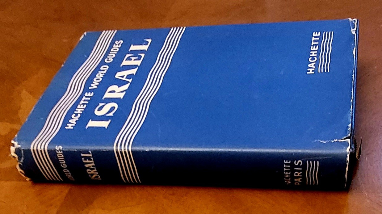Hachette world guides- Israel, 1956, 456 pages with a map, very good condition.
