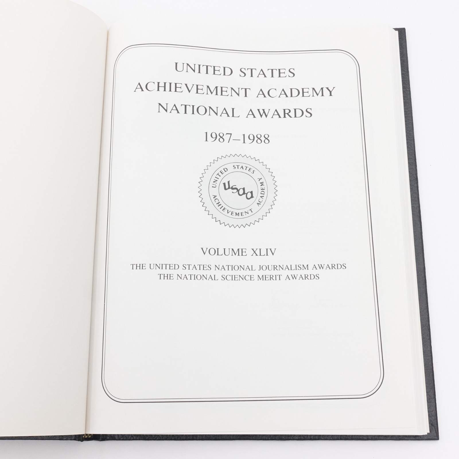1988 Unites States Achievement Academy Vol 44 National Awards HB VGUC