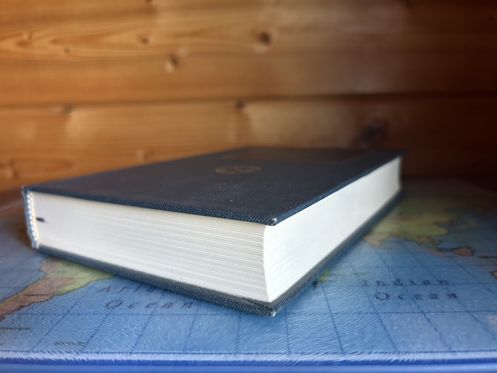 The Commodores by Leonard F Guttridge Classics of Naval Literature Hardcover
