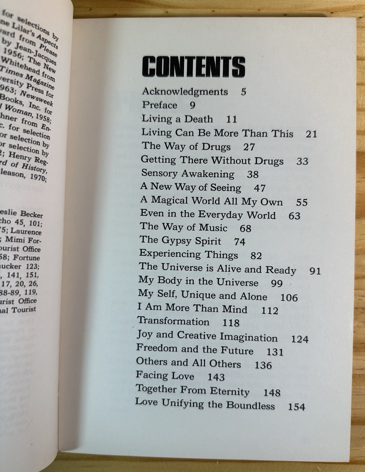 *GETTING HIGH NATURALLY (YOUTH WORLD SERIES) Copyright 1971 By Louis M Savary*