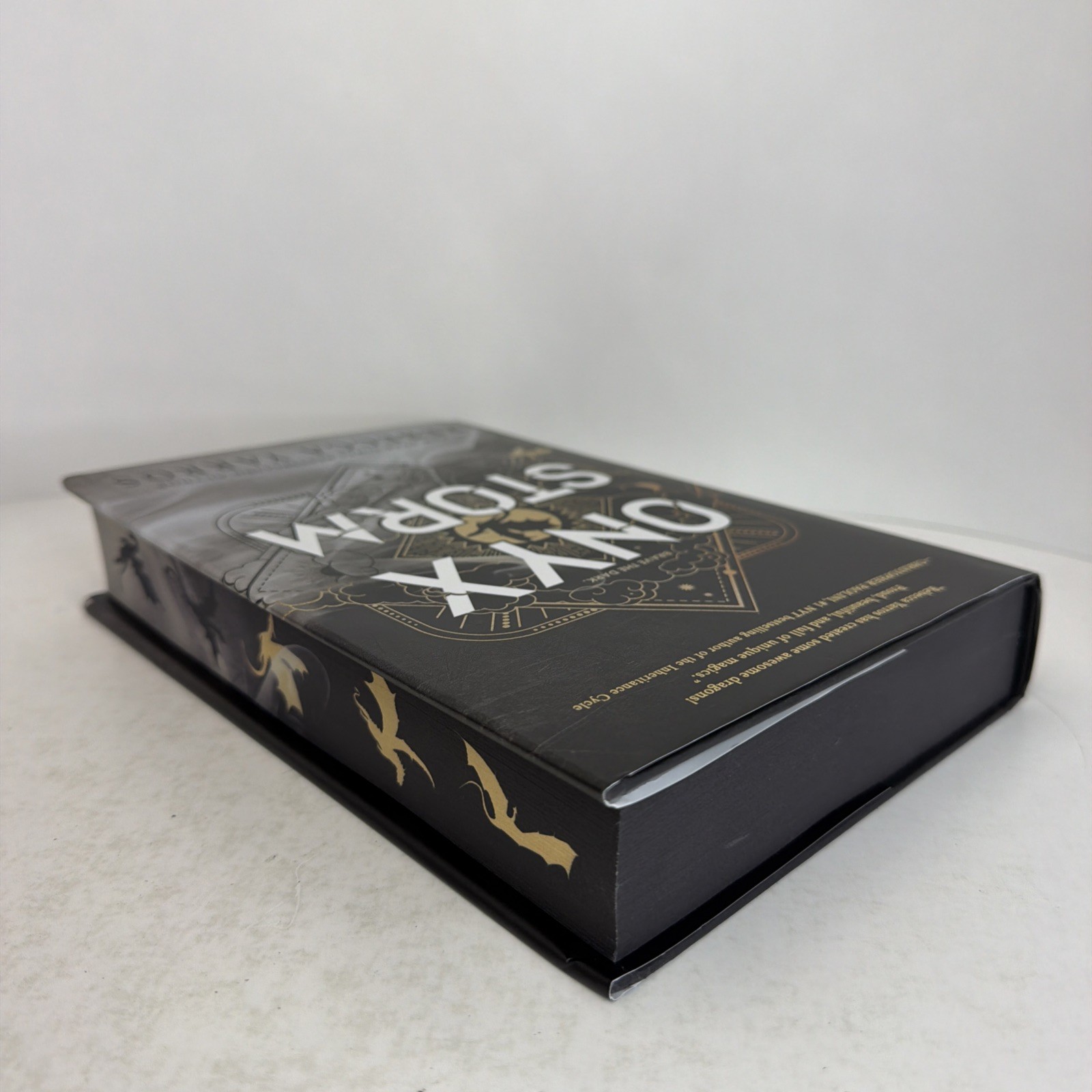 Onyx Storm Rebecca Yarros Deluxe Limited Edition Hardcover w/ Dust Jacket SIGNED