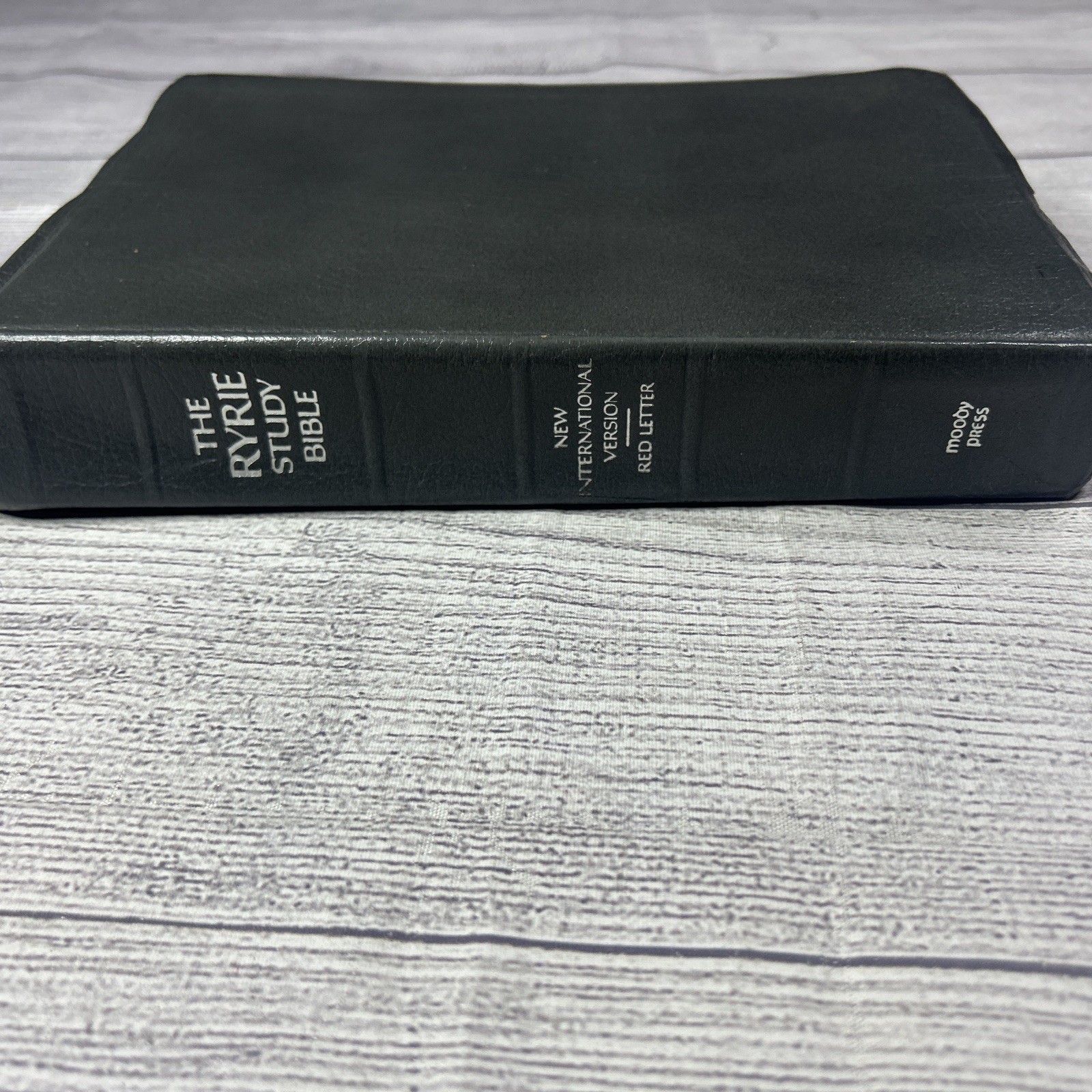 Ryrie Study Bible NIV Red Letter Indexed Moody Press 1986 Gray Hardcover