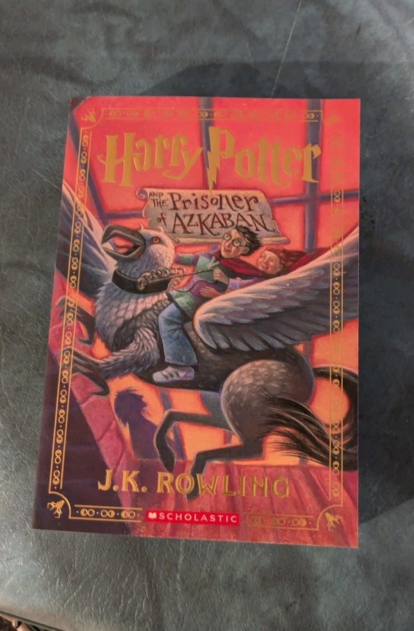 Harry Potter Special Edition Box Set 1-7 Paperback – Kazu Kibuishi Spine Mural
