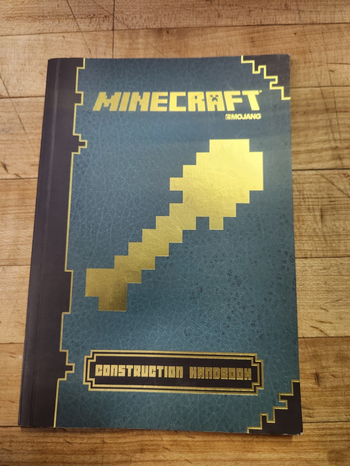 Minecraft: Construction Handbook: An Official Mojang Book
