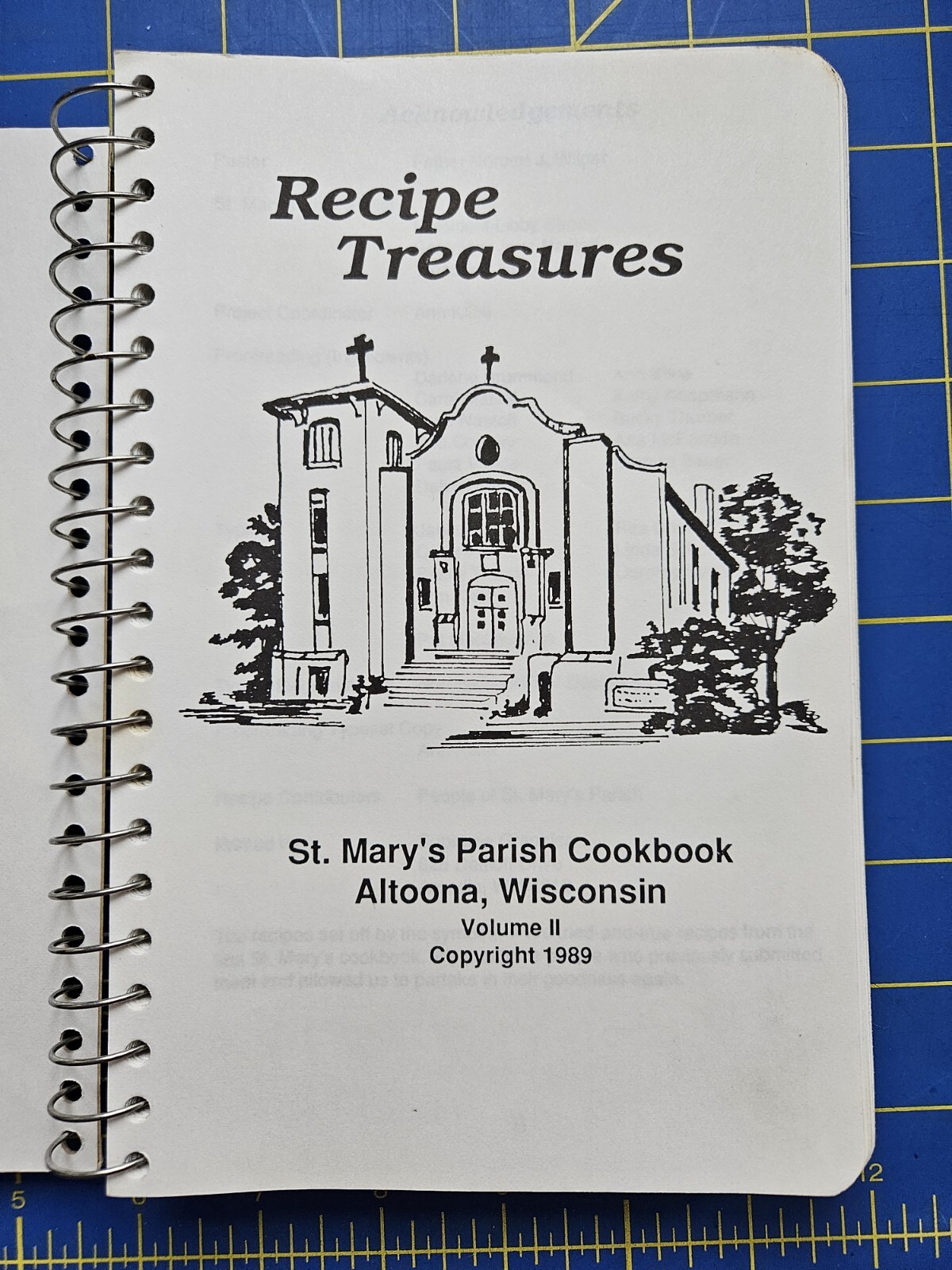 St. Mary’s Parish Cookbook Volume II 1989 Altoona WI Wisconsin Spiral 312 Pages