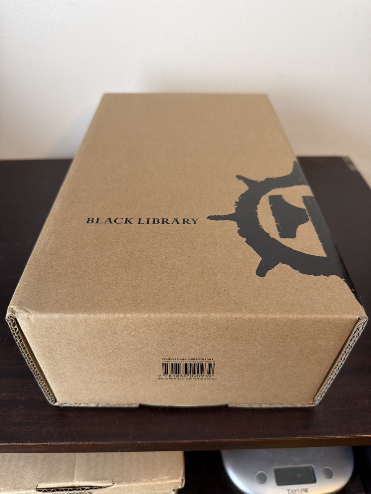 Games Workshop Warhammer 40k Space Wolves The Young Wolf Limited Edition New