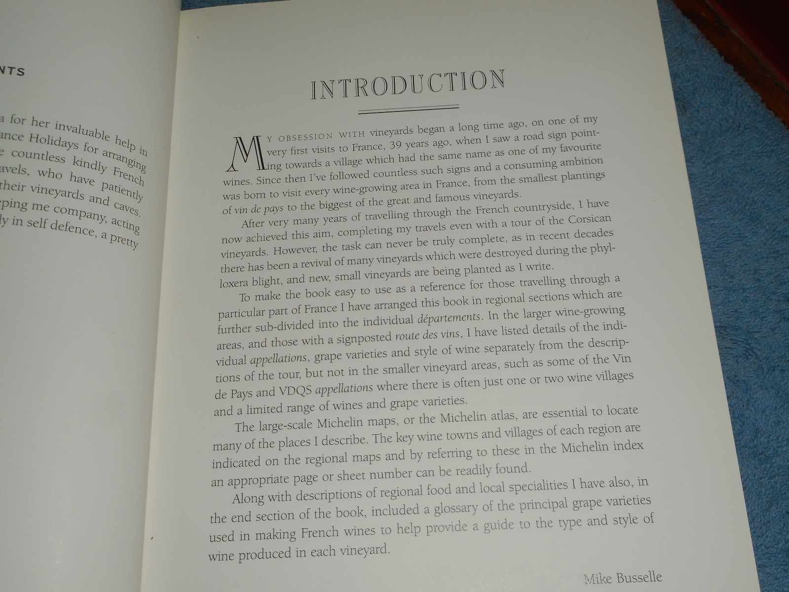 FRENCH VINEYARDS The Complete Guide and Companion by MICHAEL BUSSELLE HC/DJ 1998