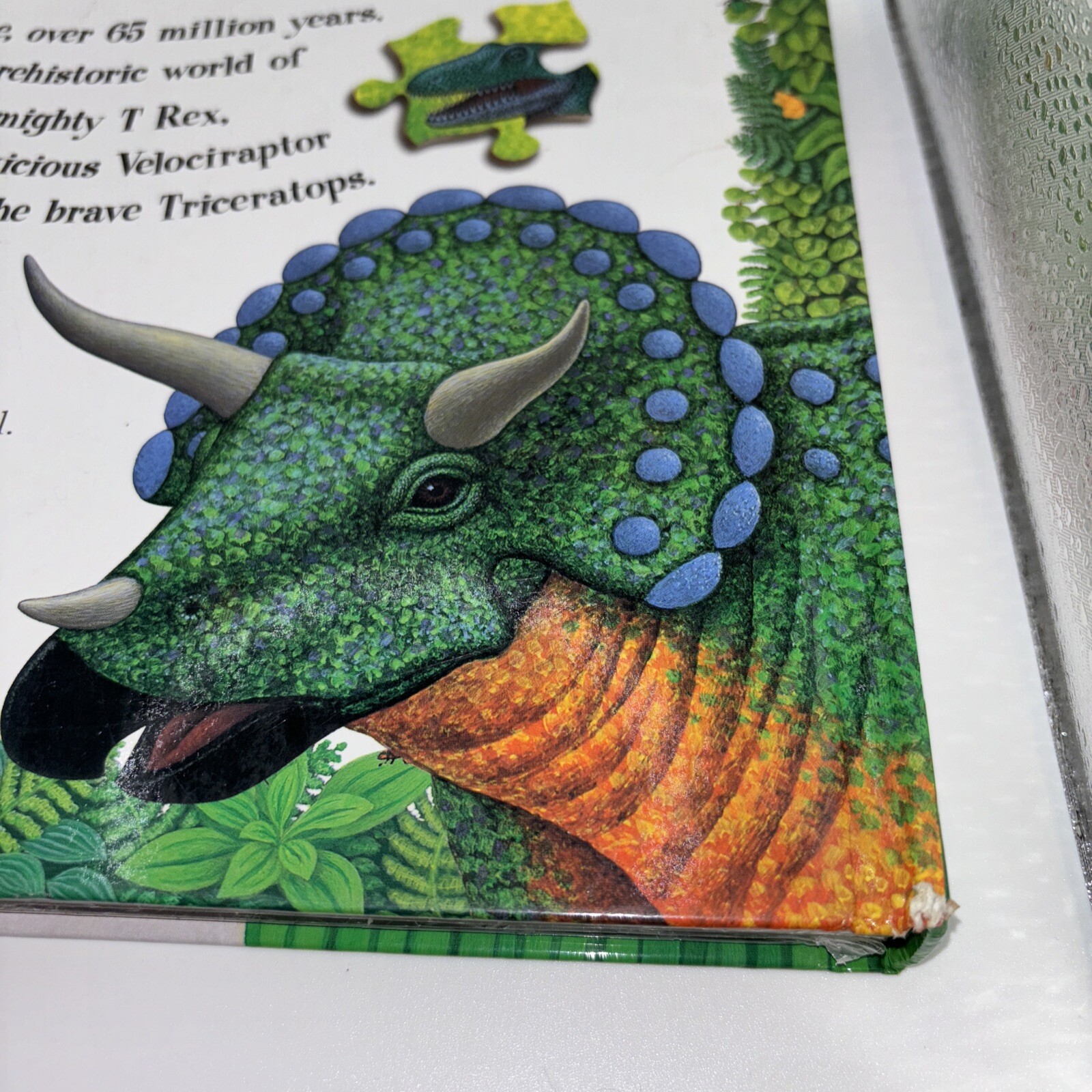 Jigsaw Dinosaurs by Anne Sharp. (2000, Hardcover) jigsaw puzzles in a book form