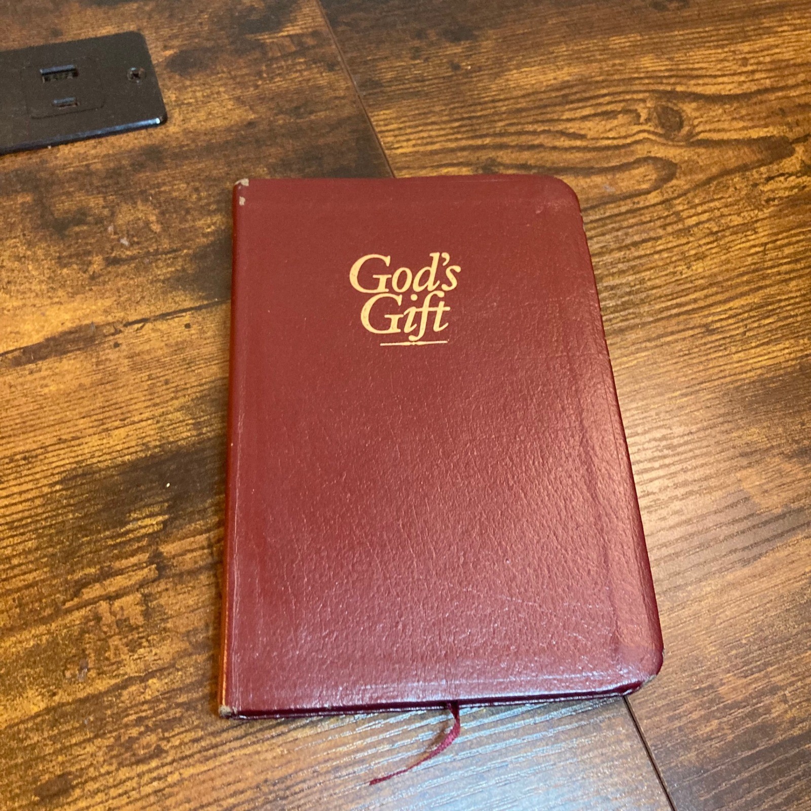 NKJV New Testament Bible Bonded Leather Psalms Prov. Thomas Nelson Burgundy 1982
