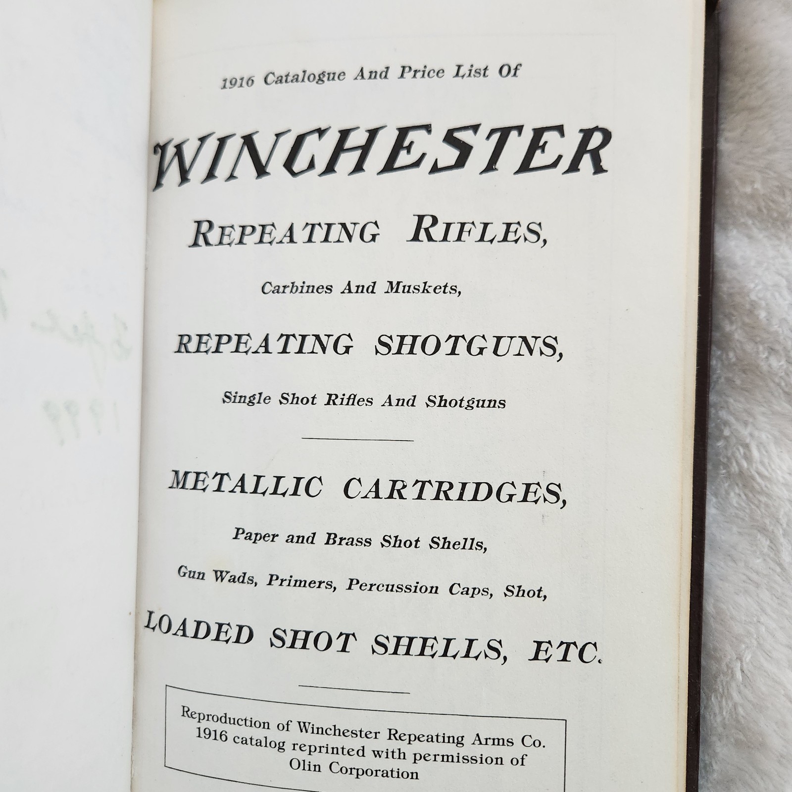 Winchester Repeating Arms Co. New Haven CT. 1916 Catalog Book Facsimile Edition