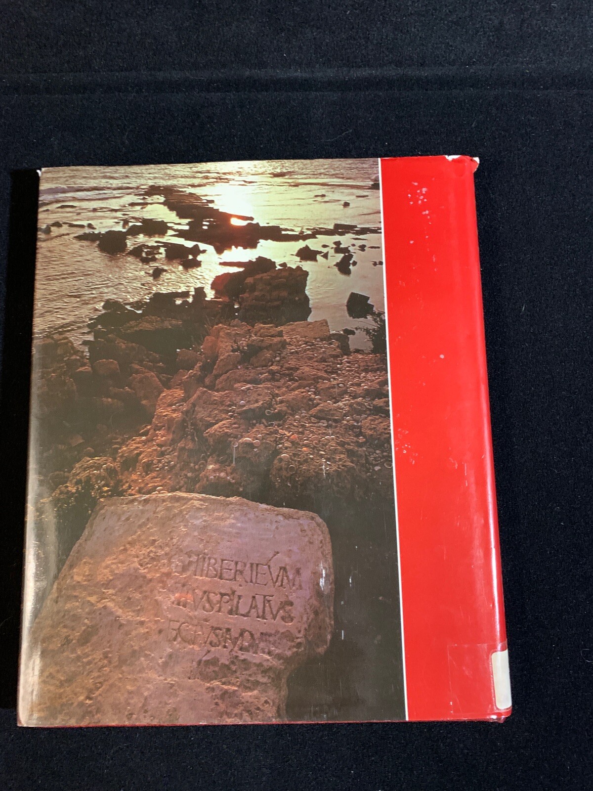 PICTURE ARCHIVE OF THE BIBLE. Hardback by Alan Millard 1987 hardcover