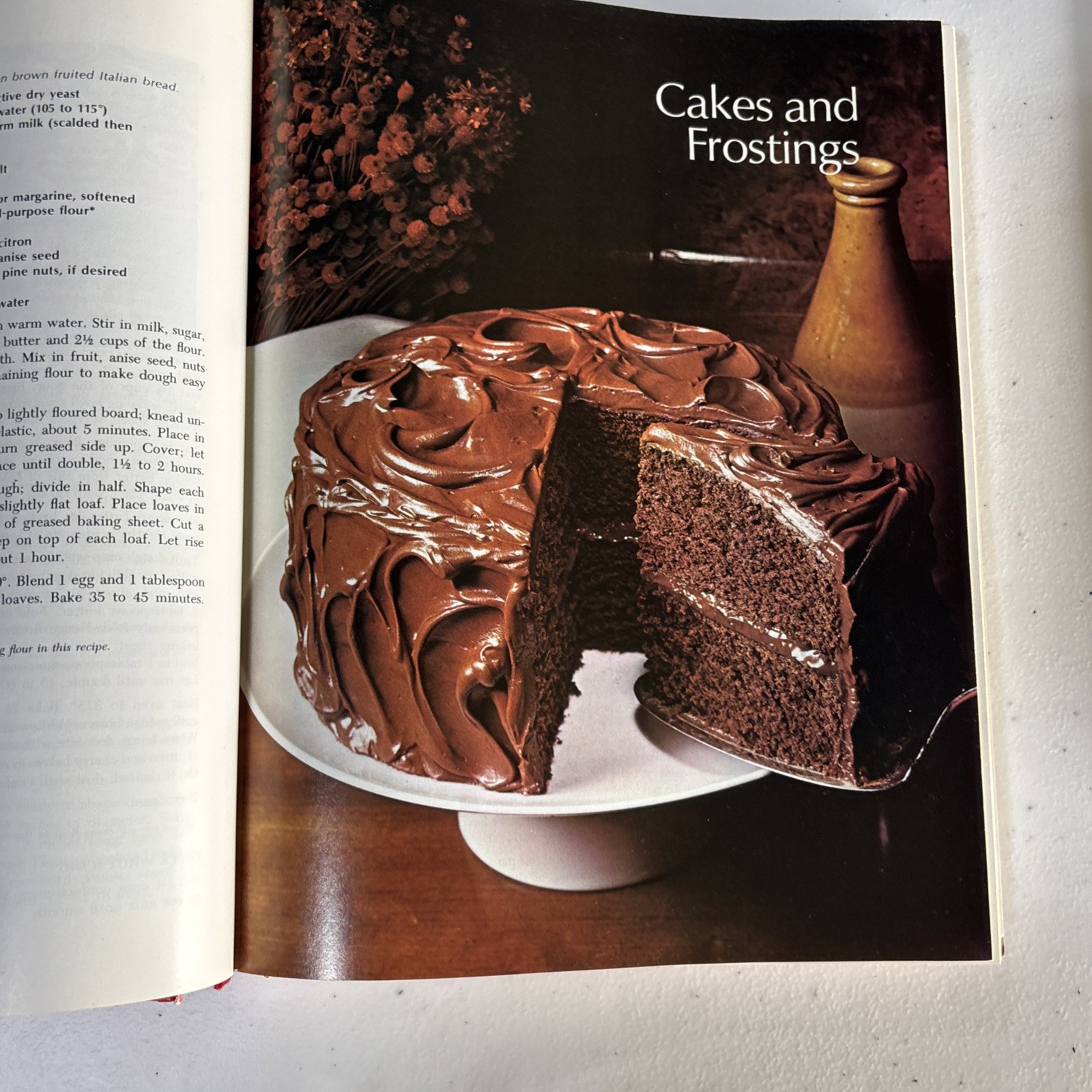 1975 Betty Crocker’s Cookbook Pie Cover 9822 Golden Press