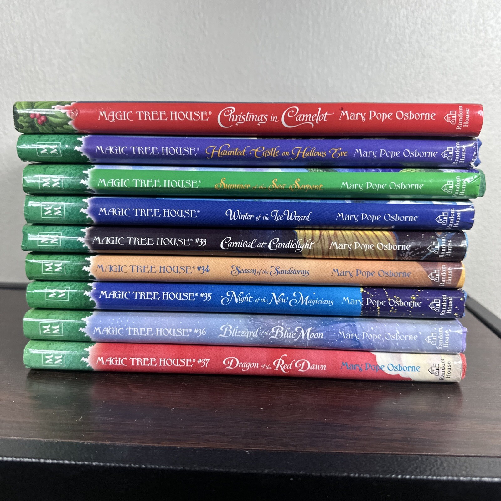 Lot 9 Magic Tree House Mary Pope Osborne Books 30 – 37 + Christmas in Camelot HC