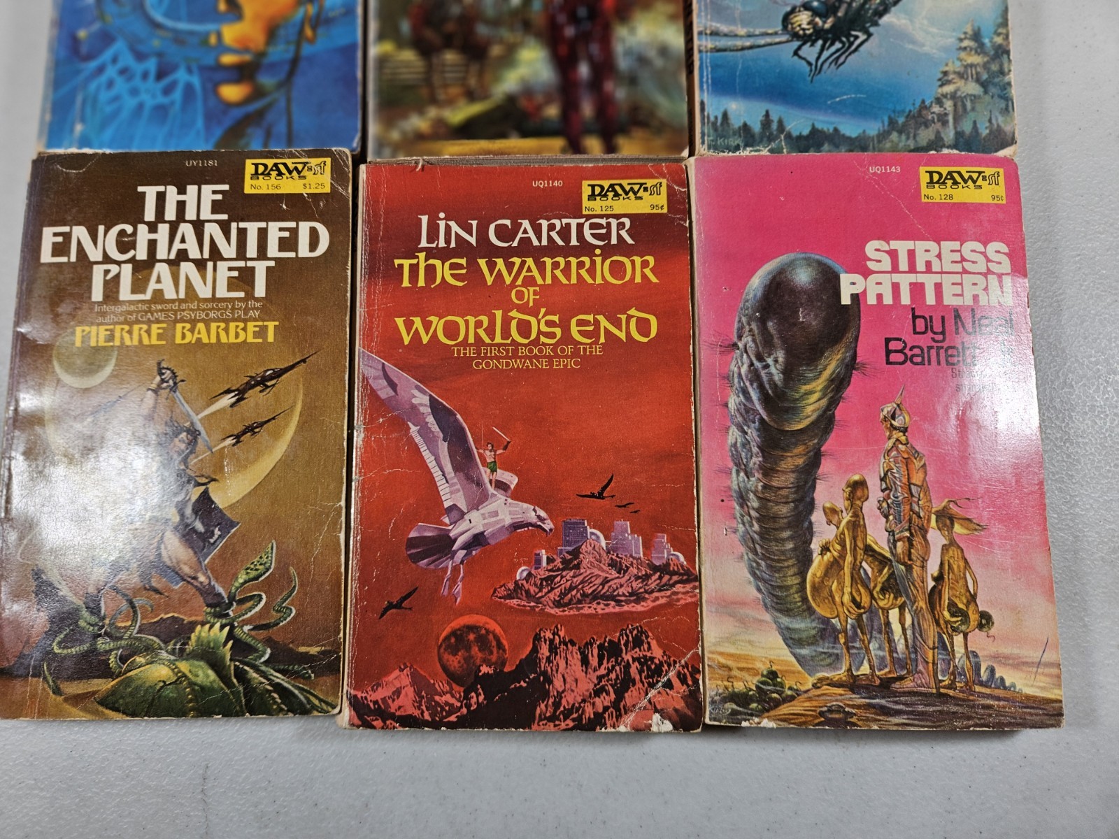Lot of 20 – Vintage DAW Books – Science Fiction Paperbacks