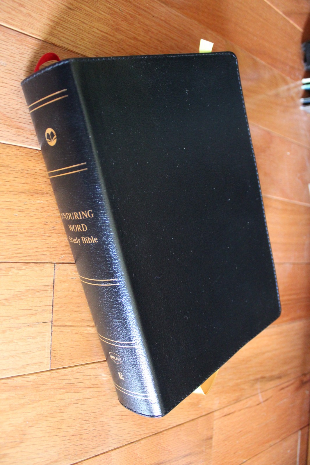 Enduring Word Study Bible Black Bonded Leather 2025 NKJV