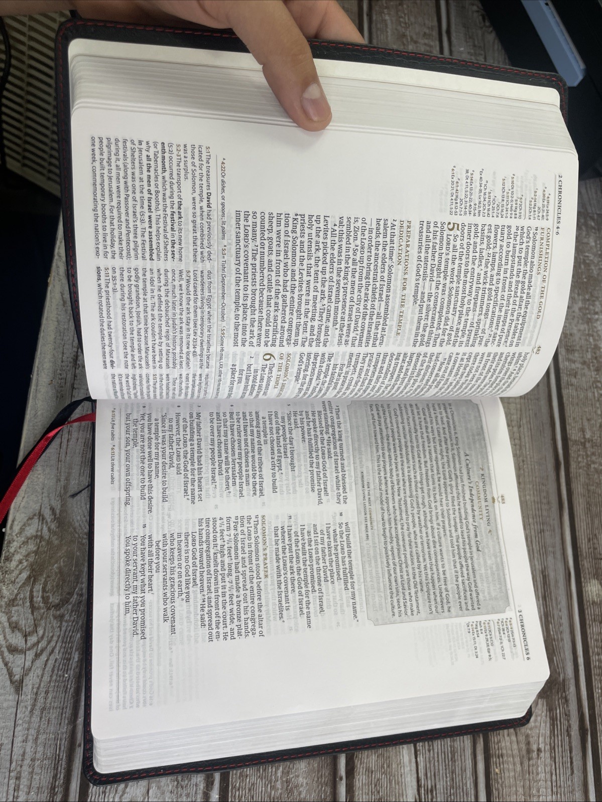 CSB Tony Evans Study Bible, Black Genuine Leather, Indexed : Advancing God’s…