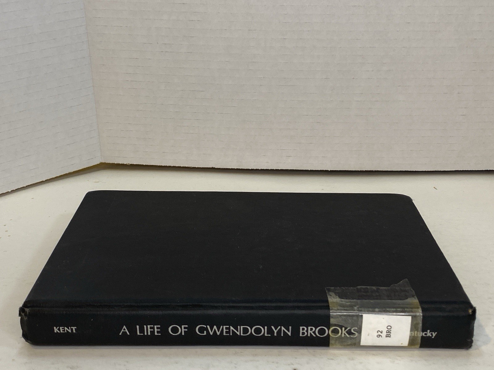 SIGNED BY GWENDOLYN BROOKS! A Life of Gwendolyn Brooks by George Kent 1990 hc