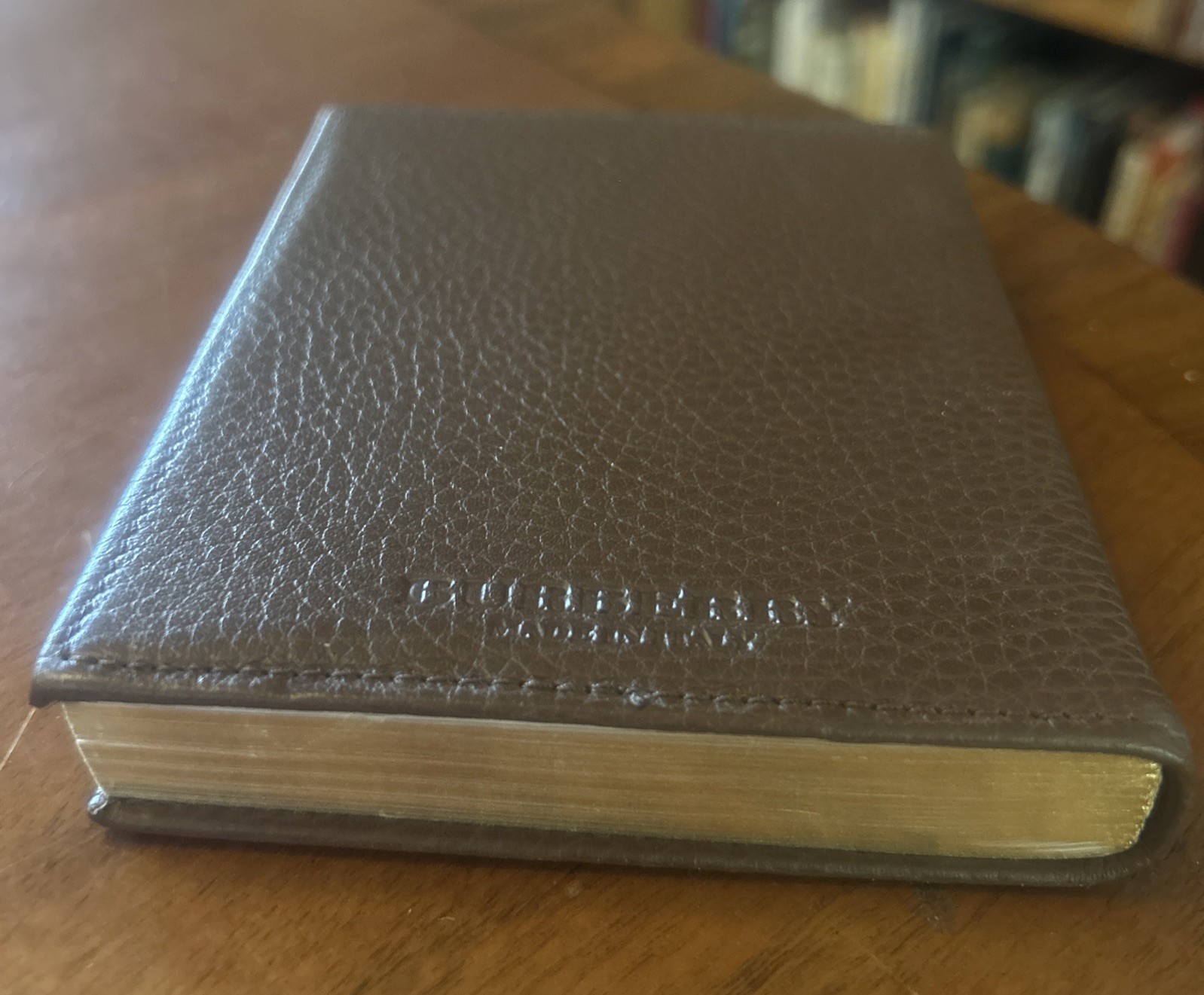 NEW Burberry Pebbled Brown Leather Blank Book w Gold Edging 4.5 X 5.5 Inches