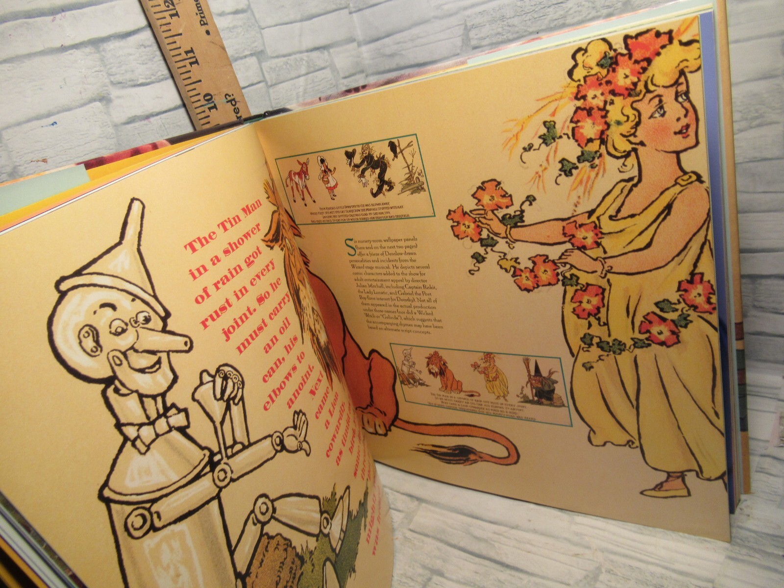 100 YEARS OF OZ/A CENTURY OF CLASSIC IMAGES FROM THE WIZARD OF…/by John Fricke