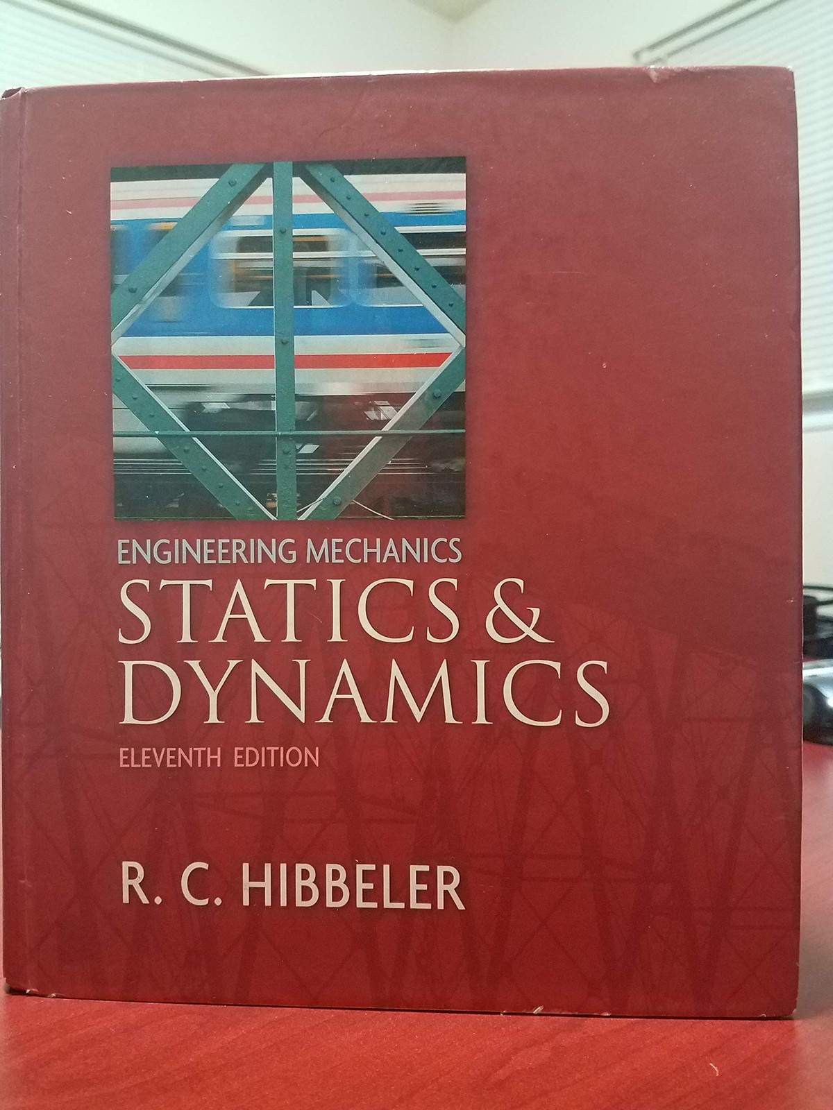 Engineering Mechanics – Statics And Dynamics – hardcover Hibbeler, R. C.